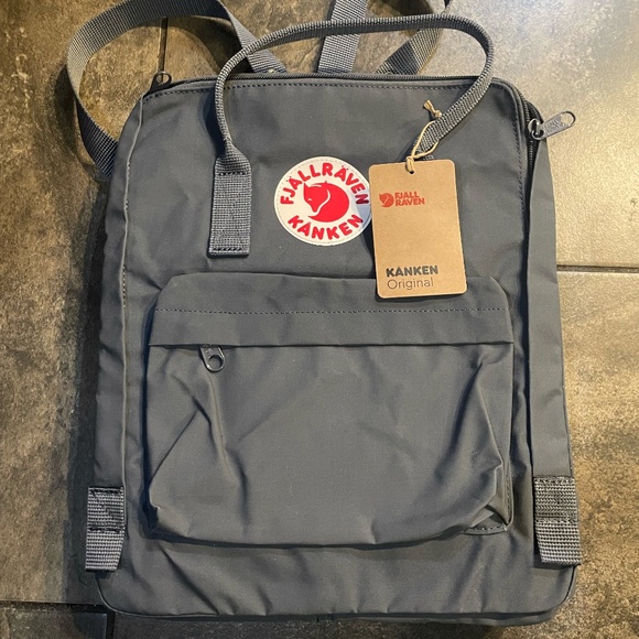Fjallraven-Kanken Classic Backpack Super Grey New With Tags Untouched Certified